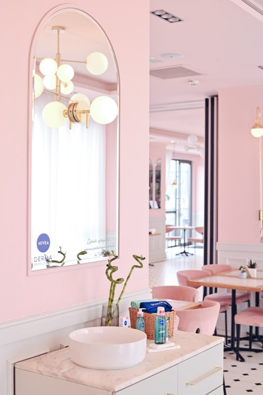 Skin to Win: The Clear Routine